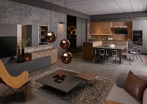 keramiek roestbruin met extrem metaal zwart