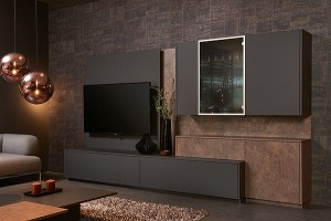 keramiek roestbruin met extrem metaal zwart